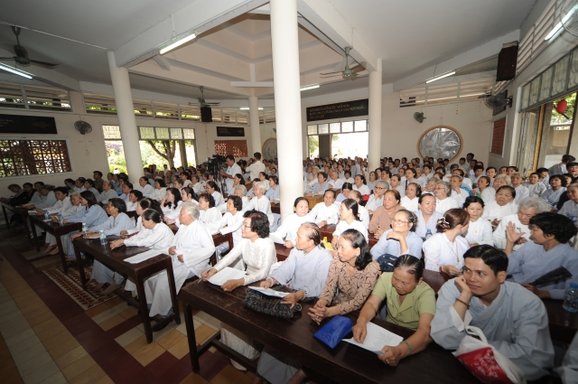 TP. HCM: Tịnh xá Trung Tâm đã tổ chức trọng thể lễ lạc thành Bảo tượng Bồ tát Quán Thế Âm