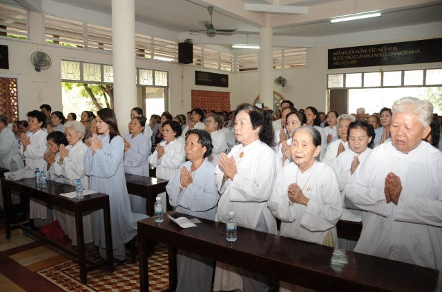 TP. HCM: Tịnh xá Trung Tâm đã tổ chức trọng thể lễ lạc thành Bảo tượng Bồ tát Quán Thế Âm