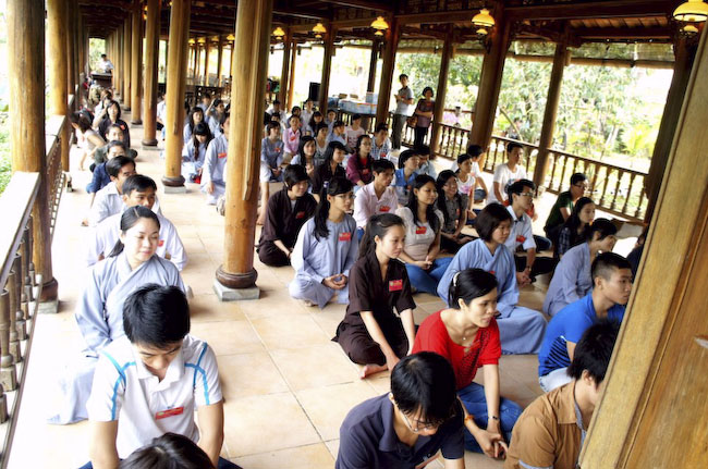 150 bạn trẻ dự khóa tu &#039;&#039;Dạo chơi miền Tịnh Độ&#039;&#039; tại nhà vườn Long Thuận