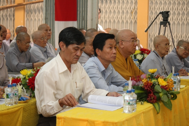 TP.HCM: Lễ tổng kết Đại hội Đại biểu Phật giáo TP.HCM và ra mắt nhân sự 10 ban ngành THPG nhiệm kỳ VIII (2012 – 2017)