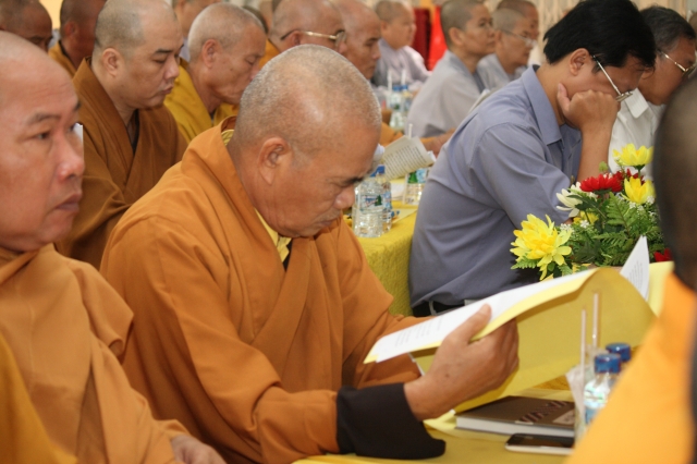 TP.HCM: Lễ tổng kết Đại hội Đại biểu Phật giáo TP.HCM và ra mắt nhân sự 10 ban ngành THPG nhiệm kỳ VIII (2012 – 2017)