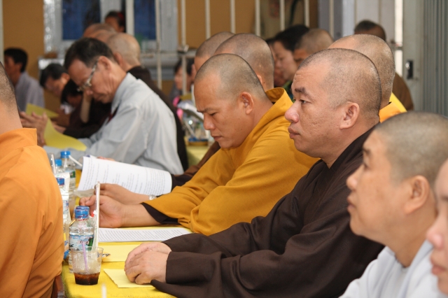 TP.HCM: Lễ tổng kết Đại hội Đại biểu Phật giáo TP.HCM và ra mắt nhân sự 10 ban ngành THPG nhiệm kỳ VIII (2012 – 2017)