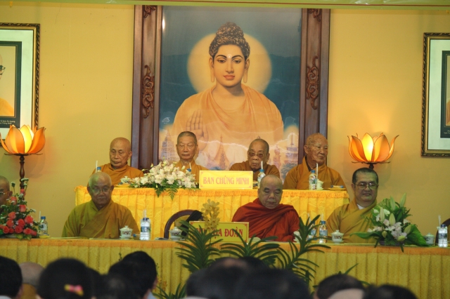 TP.HCM: Lễ tổng kết Đại hội Đại biểu Phật giáo TP.HCM và ra mắt nhân sự 10 ban ngành THPG nhiệm kỳ VIII (2012 – 2017)