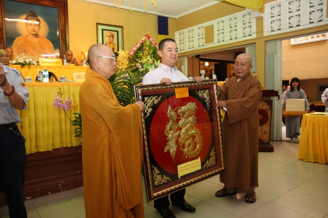 TP.HCM: Lễ tổng kết Đại hội Đại biểu Phật giáo TP.HCM và ra mắt nhân sự 10 ban ngành THPG nhiệm kỳ VIII (2012 – 2017)
