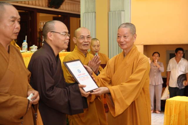 TP.HCM: Lễ tổng kết Đại hội Đại biểu Phật giáo TP.HCM và ra mắt nhân sự 10 ban ngành THPG nhiệm kỳ VIII (2012 – 2017)
