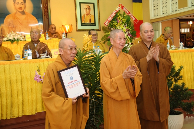 TP.HCM: Lễ tổng kết Đại hội Đại biểu Phật giáo TP.HCM và ra mắt nhân sự 10 ban ngành THPG nhiệm kỳ VIII (2012 – 2017)