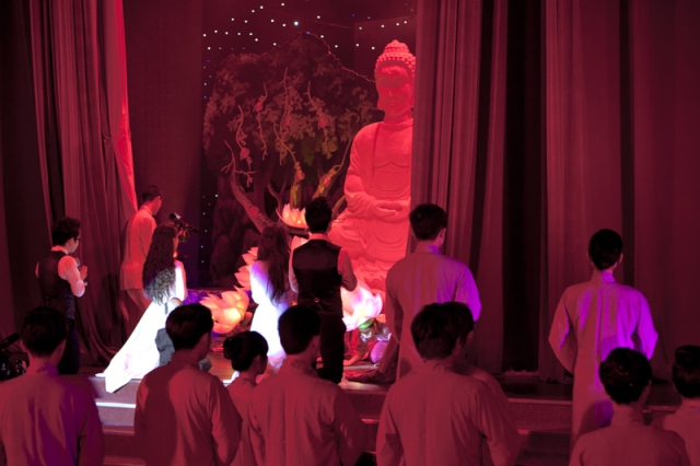 Chùm ảnh: Chương trình ca nhạc Diệu Âm Hoằng Pháp 4: &quot;Vui trong ánh đạo&quot;
