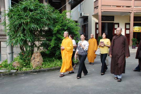 Trung Ương GHPGVN và Phu nhân Chủ tịch nước CHXHCNVN lễ viếng Chung thất Cố Trưởng Lão HT. Thích Minh Châu