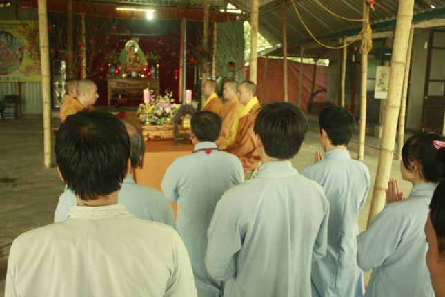 Hà Tĩnh: Lễ &quot;cầu&quot; được an tại ngôi chùa Tịnh Pháp