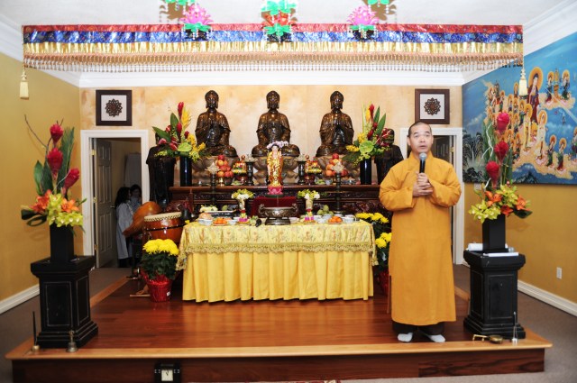 Mỹ: Chùa Liễu Quán (San Jose) tổ chức lễ hiệp kỵ chư vị hương linh và tất niên năm Nhâm Thìn