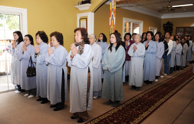 Mỹ: Chùa Liễu Quán (San Jose) tổ chức lễ hiệp kỵ chư vị hương linh và tất niên năm Nhâm Thìn