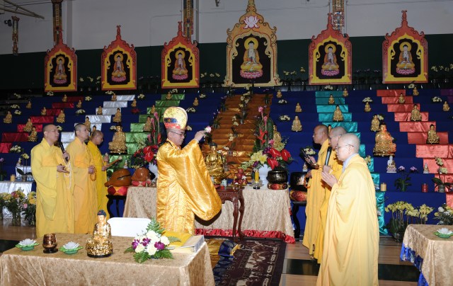 Chùa Thiên Trúc, Hoa Kỳ tổ chức đàn tràng Dược Sư Thất Châu Mạn Đà La