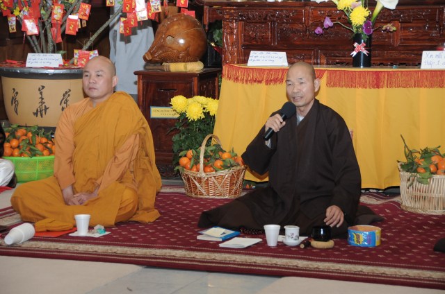 Hoa Kỳ: Đón giao thừa và mồng một Tết Quý Tỵ ở một số chùa Bắc California