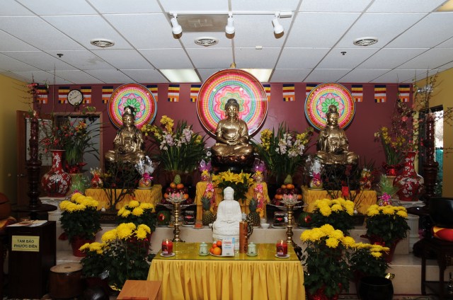 Hoa Kỳ: Đón giao thừa và mồng một Tết Quý Tỵ ở một số chùa Bắc California