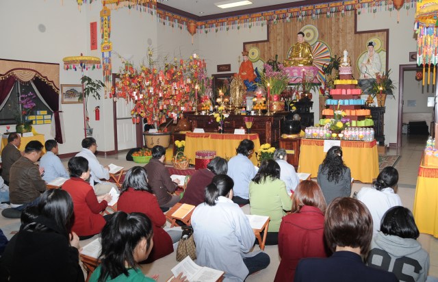 Hoa Kỳ: Đón giao thừa và mồng một Tết Quý Tỵ ở một số chùa Bắc California