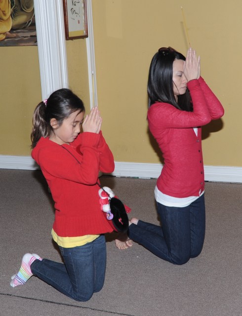 Hoa Kỳ: Đón giao thừa và mồng một Tết Quý Tỵ ở một số chùa Bắc California