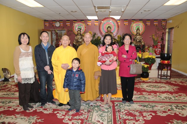 Hoa Kỳ: Đón giao thừa và mồng một Tết Quý Tỵ ở một số chùa Bắc California