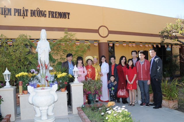 Hoa Kỳ: Đón giao thừa và mồng một Tết Quý Tỵ ở một số chùa Bắc California