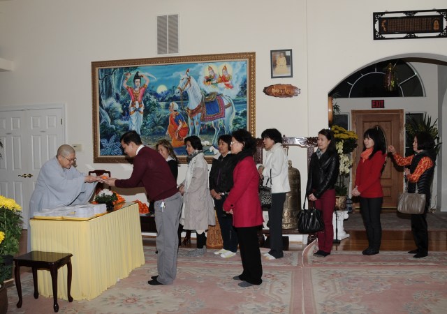 Hoa Kỳ: Đón giao thừa và mồng một Tết Quý Tỵ ở một số chùa Bắc California