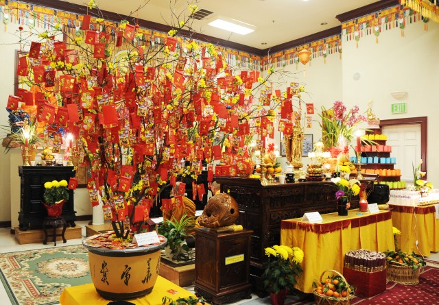 Hoa Kỳ: Đón giao thừa và mồng một Tết Quý Tỵ ở một số chùa Bắc California