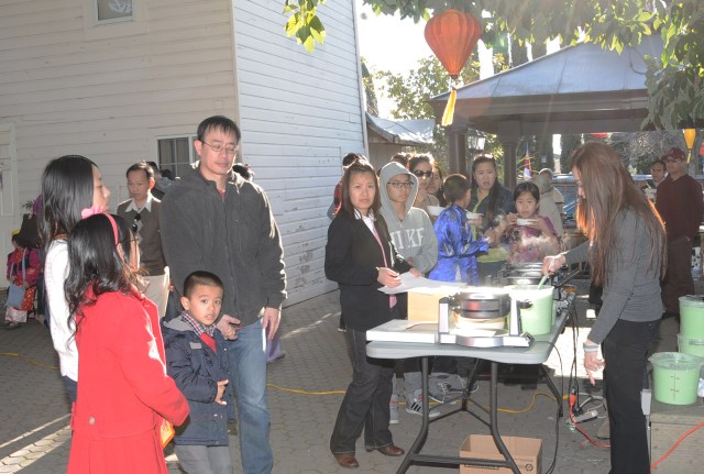 Hoa Kỳ: Đón giao thừa và mồng một Tết Quý Tỵ ở một số chùa Bắc California