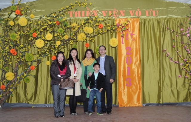 Hoa Kỳ: Đón giao thừa và mồng một Tết Quý Tỵ ở một số chùa Bắc California