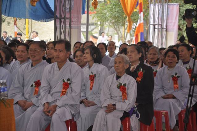 Hà Tĩnh: Long trọng tổ chức Đại lễ lạc thành, an vị tượng Phật tại chùa Phong Phạn