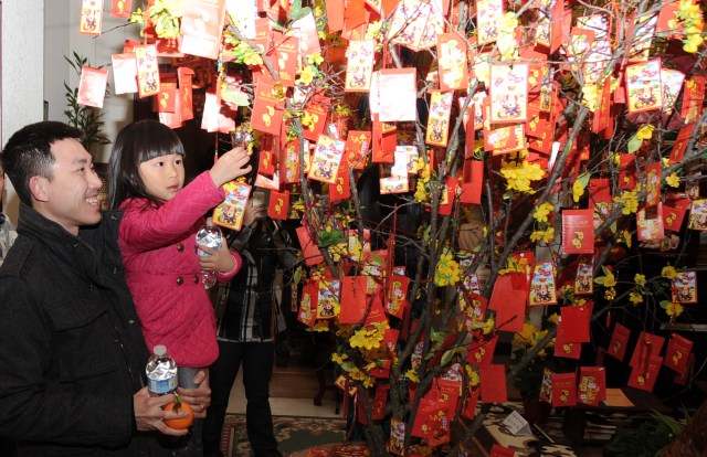 Hoa Kỳ: Đón giao thừa và mồng một Tết Quý Tỵ ở một số chùa Bắc California