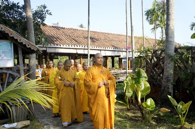TPHCM: Thanh niên Phật tử tham gia Khóa tu Giã Từ Huyễn Mộng