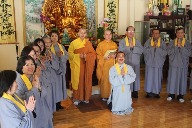 Chùa Trúc Lâm (Chicago, Mỹ) tổ chức tết Nguyên tiêu và tụng kinh Dược sư cầu an