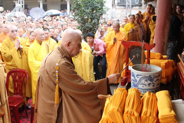 Lễ nhập Kim quan Trưởng lão HT. Thích Thanh Bích