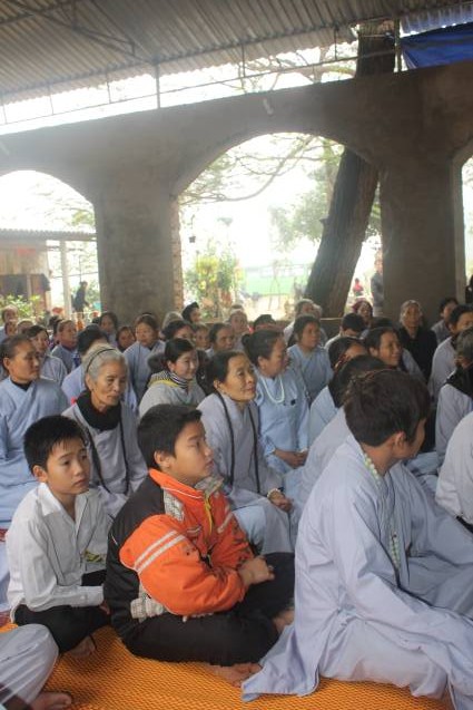 Chùa Xuân Đài: Lễ Phật thành đạo và Phật tử nghe pháp của TT. Thích Nhật Từ