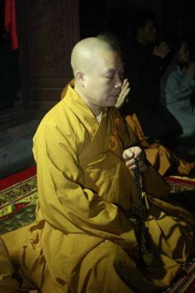 Hà Tĩnh: Long trọng tổ chức Đại lễ lạc thành, an vị tượng Phật tại chùa Phong Phạn