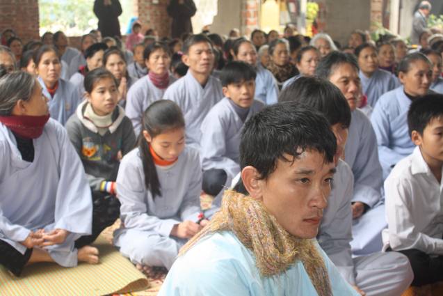 Chùa Xuân Đài: Lễ Phật thành đạo và Phật tử nghe pháp của TT. Thích Nhật Từ