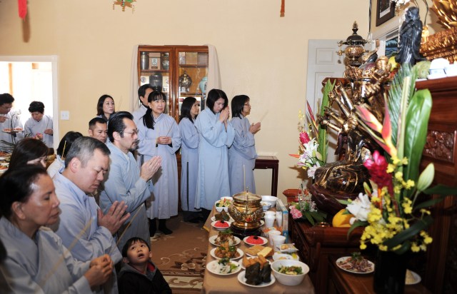 Mỹ: Chùa Liễu Quán (San Jose) tổ chức lễ hiệp kỵ chư vị hương linh và tất niên năm Nhâm Thìn