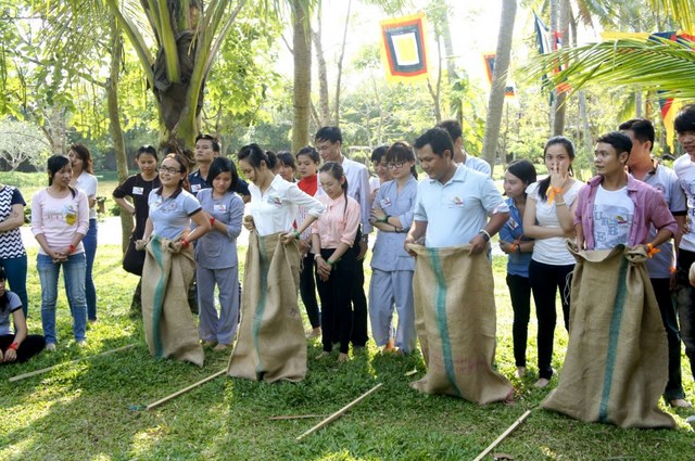 TPHCM: Thanh niên Phật tử tham gia Khóa tu Giã Từ Huyễn Mộng