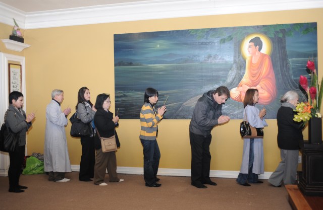 Mỹ: Chùa Liễu Quán (San Jose) tổ chức lễ hiệp kỵ chư vị hương linh và tất niên năm Nhâm Thìn