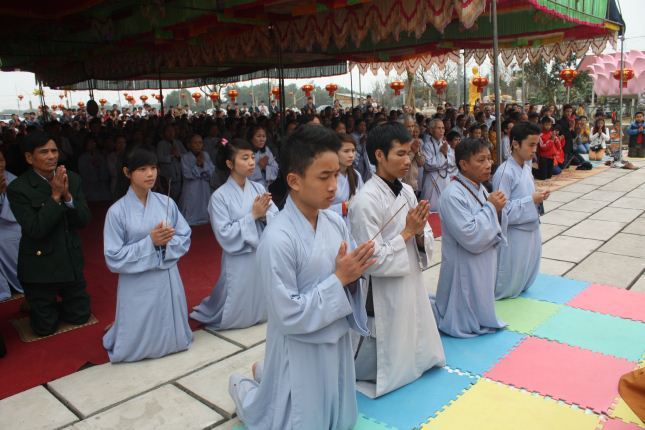 Hà Tĩnh: Lễ &quot;cầu&quot; được an tại ngôi chùa Tịnh Pháp