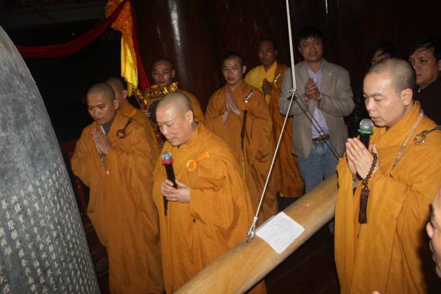 Hà Tĩnh: Long trọng tổ chức Đại lễ lạc thành, an vị tượng Phật tại chùa Phong Phạn