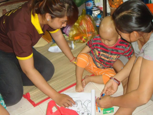 Hội từ thiện Miền Yêu Thương (MYT) Sài Gòn thực hiện chương trình “Ta còn đó cho em” số 6 cho bệnh nhi ung thư