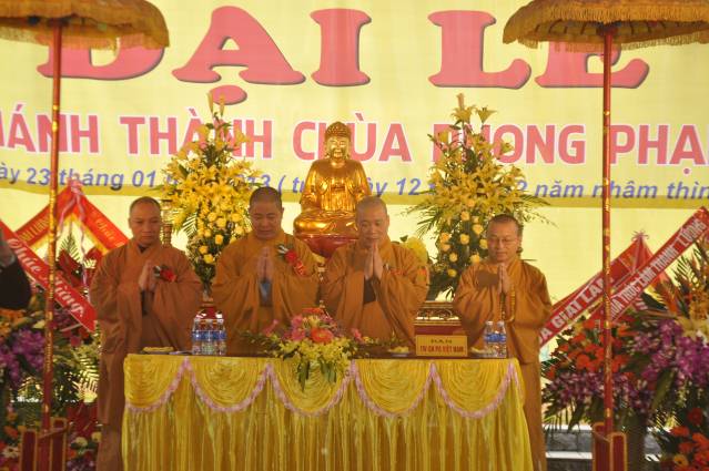 Hà Tĩnh: Long trọng tổ chức Đại lễ lạc thành, an vị tượng Phật tại chùa Phong Phạn