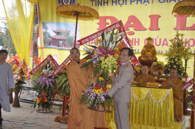 Hà Tĩnh: Long trọng tổ chức Đại lễ lạc thành, an vị tượng Phật tại chùa Phong Phạn
