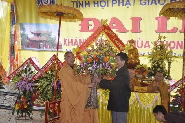 Hà Tĩnh: Long trọng tổ chức Đại lễ lạc thành, an vị tượng Phật tại chùa Phong Phạn
