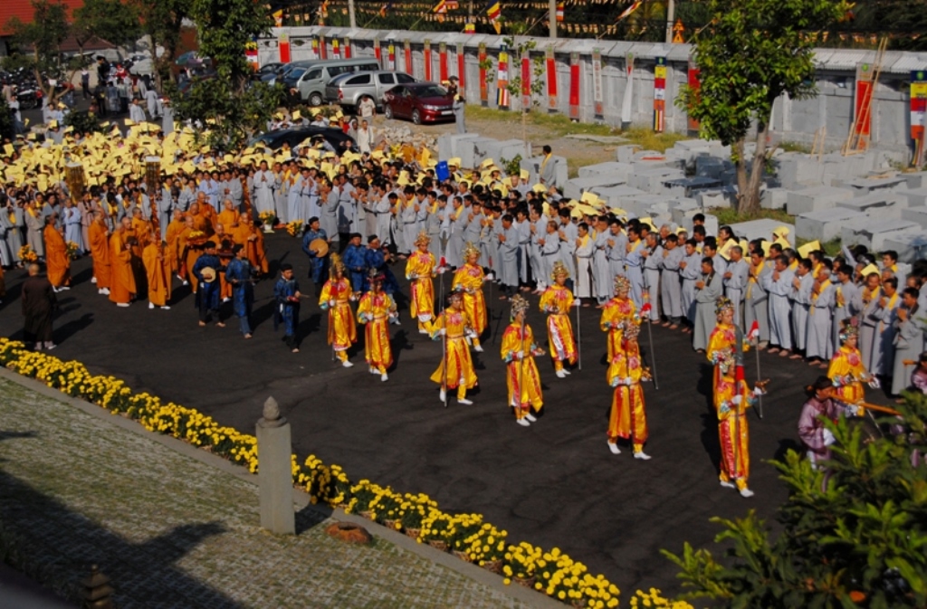 TP. HCM: Pháp hội Dược Sư hoàn mãn