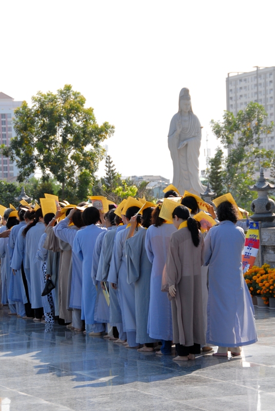 TP. HCM: Pháp hội Dược Sư hoàn mãn