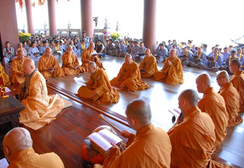 TP. HCM: Pháp hội Dược Sư hoàn mãn