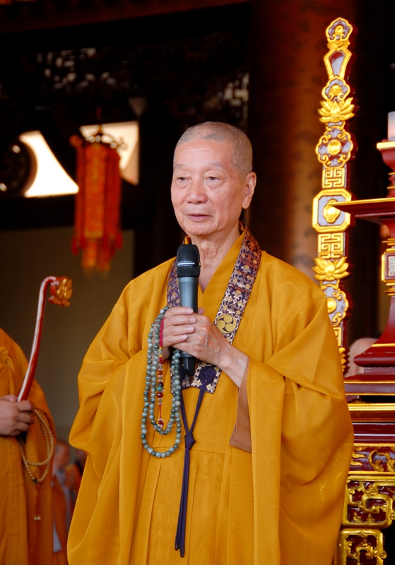 TP. HCM: Pháp hội Dược Sư hoàn mãn