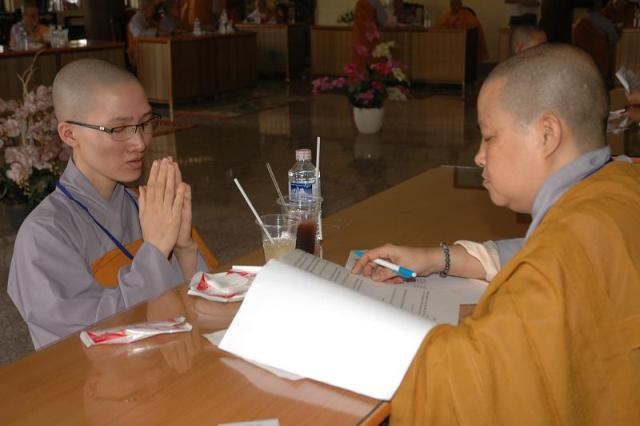 Bình Dương: Tuyển người làm Phật