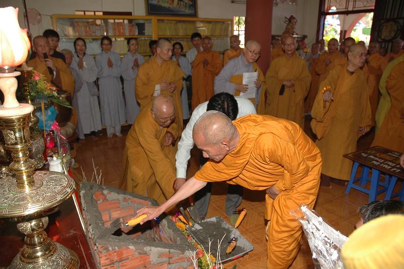 TP. HCM: Lễ đặt đá trùng tu chùa Phước Thiện An