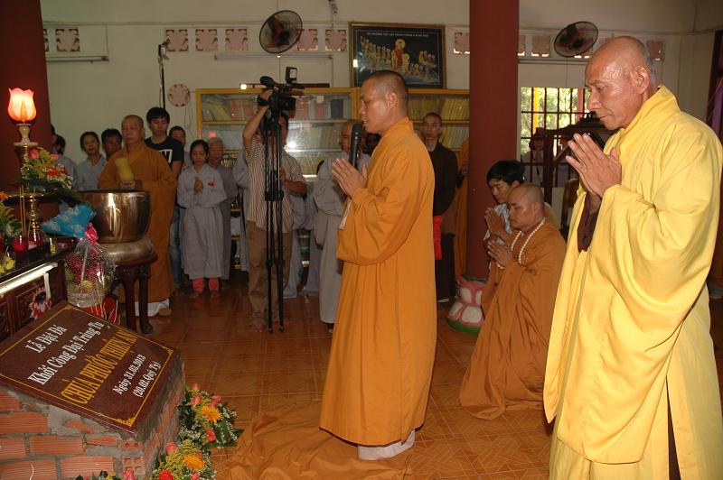 TP. HCM: Lễ đặt đá trùng tu chùa Phước Thiện An